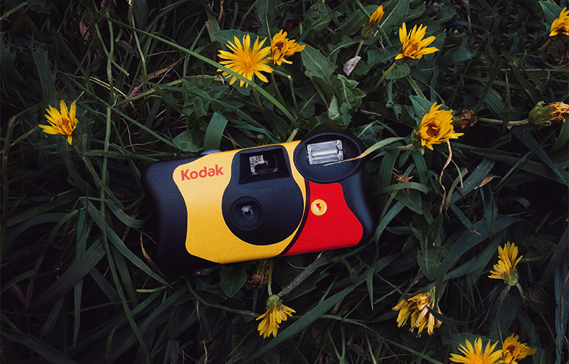 Kodakフィルムを気軽に堪能できる使い捨てカメラ Funsaver ファンセーバー の特徴と作例を詳しく紹介 Photo Daynight